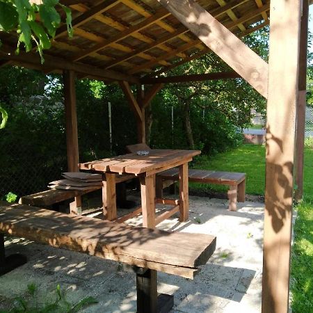 Ubytovani Pod Jilmem Zumberk Luaran gambar